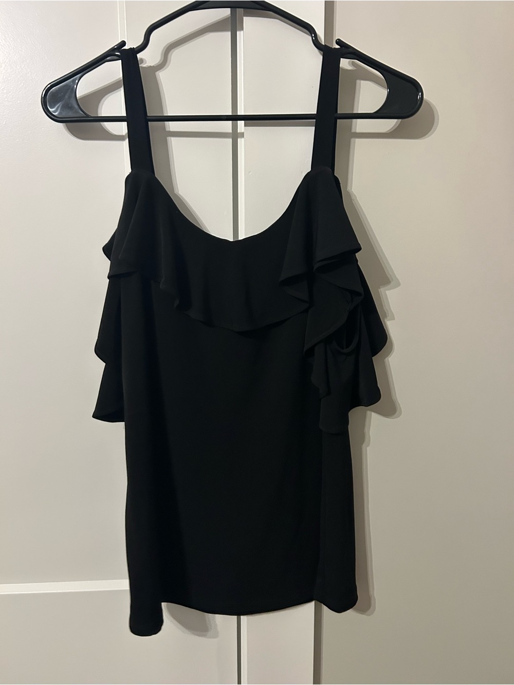 Express Black Cold-Shoulder Ruffle Camisole - Picture 5 of 5